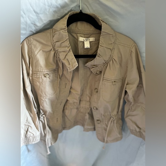 LOFT Jackets & Blazers - Ann Taylor Loft Khaki Women’s Jacket Size Medium